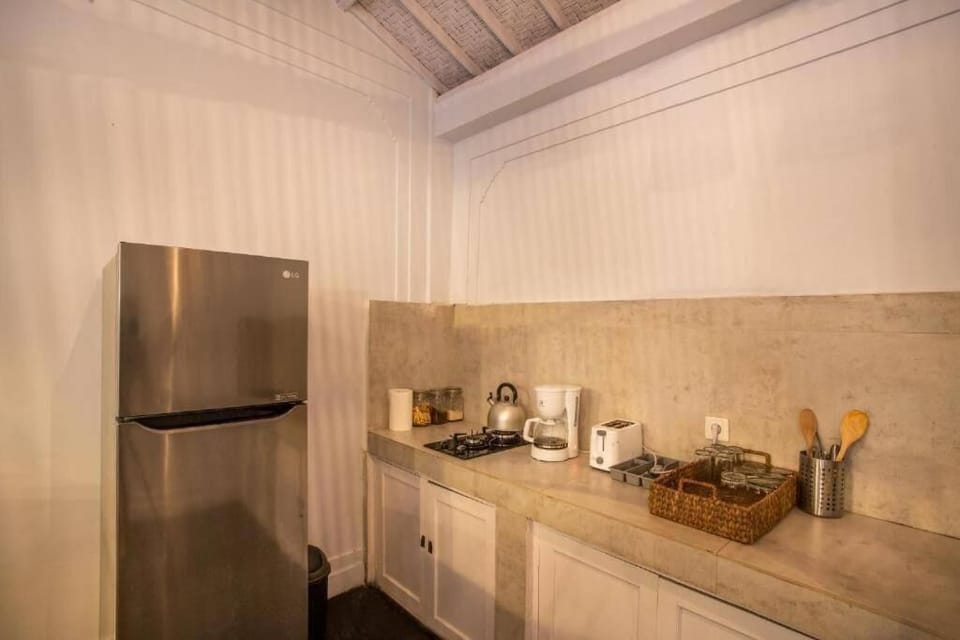 Villa, 3 Bedrooms, Balcony, Pool View | Private kitchen