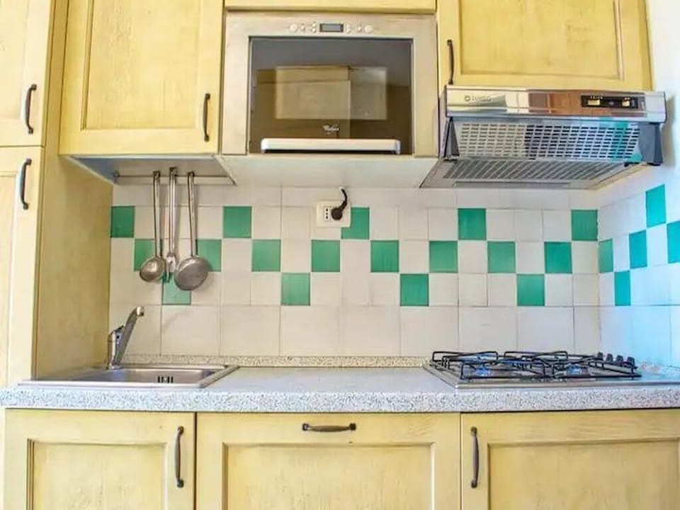 Apartment, 1 Bedroom, Smoking, Patio | Private kitchen