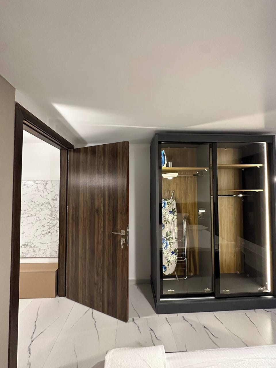 Apartment, 1 Bedroom, Accessible, Smoking | Interior