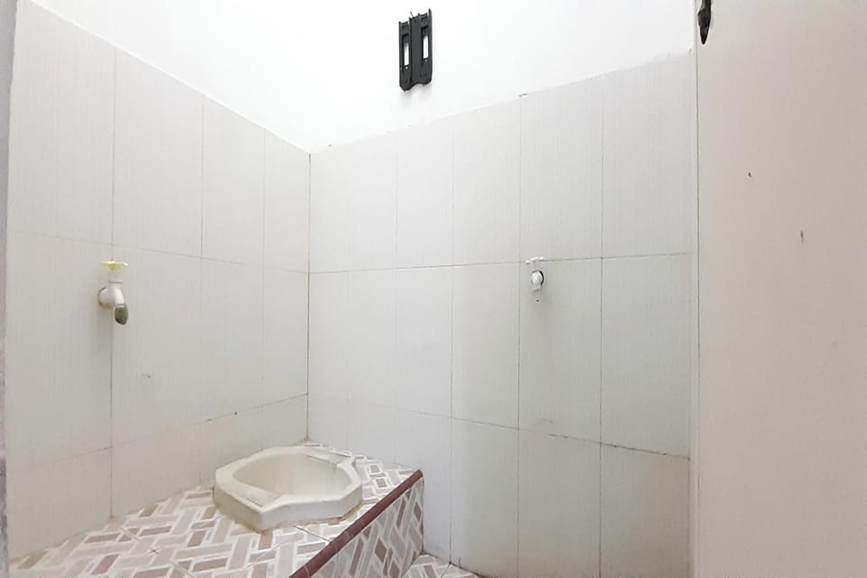 Shower, soap
