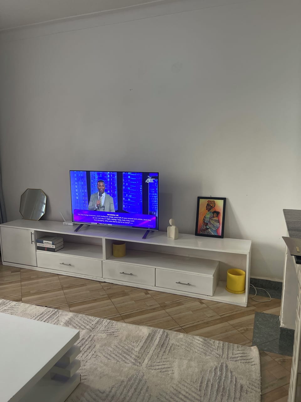 Tv area