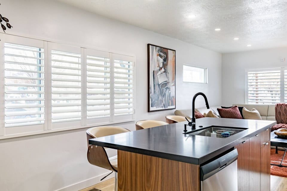 Modern and bright