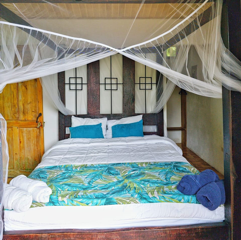 Villa El Bajo | 1 bedroom, down comforters, cribs/infant beds, free WiFi