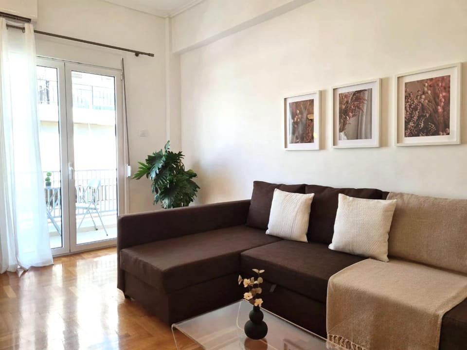 Luxury Apartment | Living area
