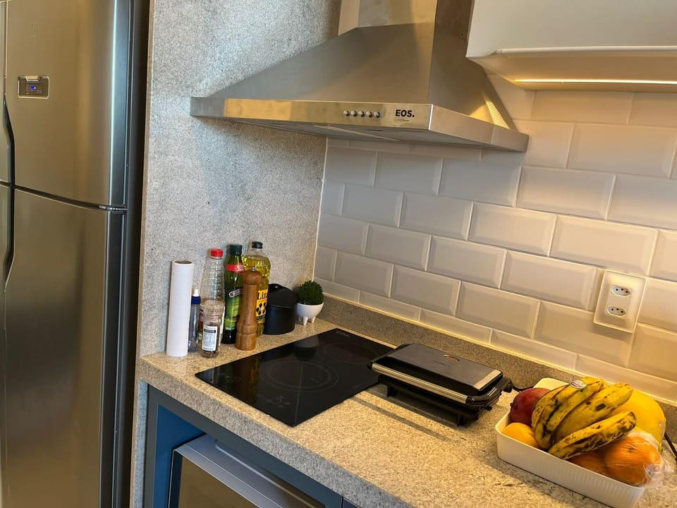Comfort Studio, 1 Double Bed with Sofa bed, Private Bathroom | Private kitchen | Microwave, stovetop, cookware/dishes/utensils