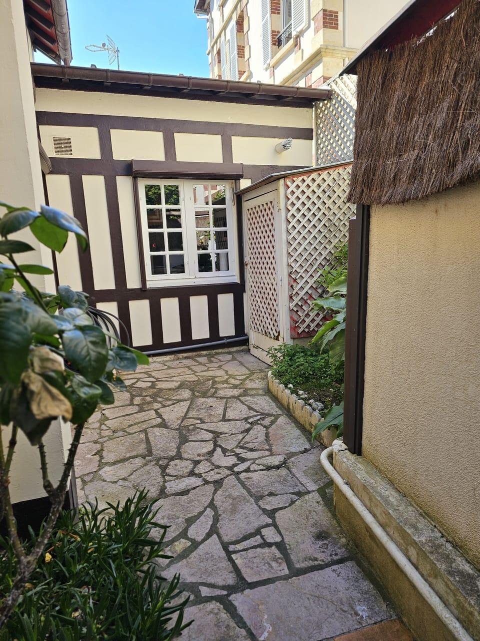 Exterior detail