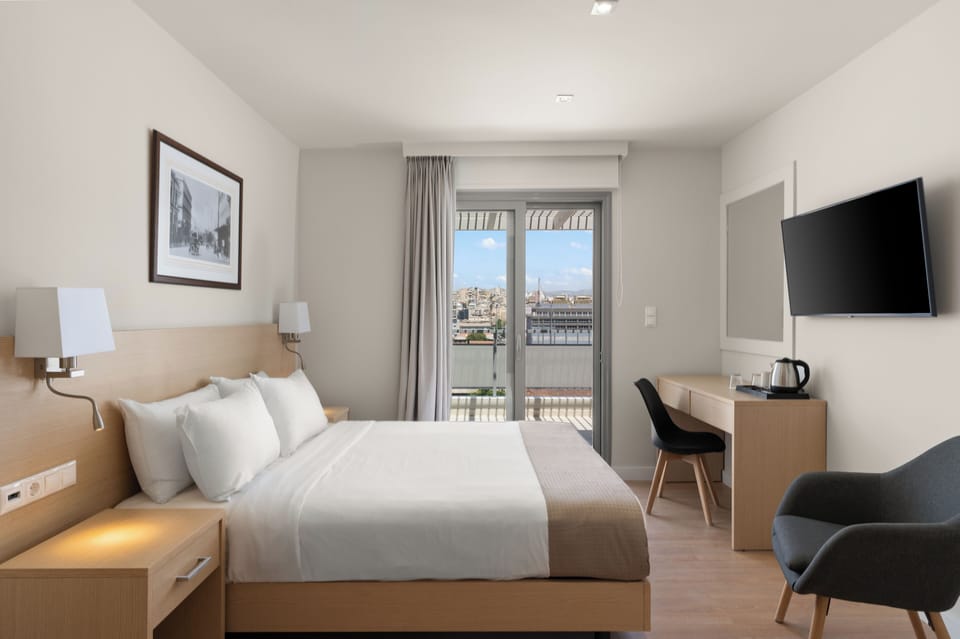 Superior Double Room, Terrace, City View | Desk, free WiFi, bed sheets