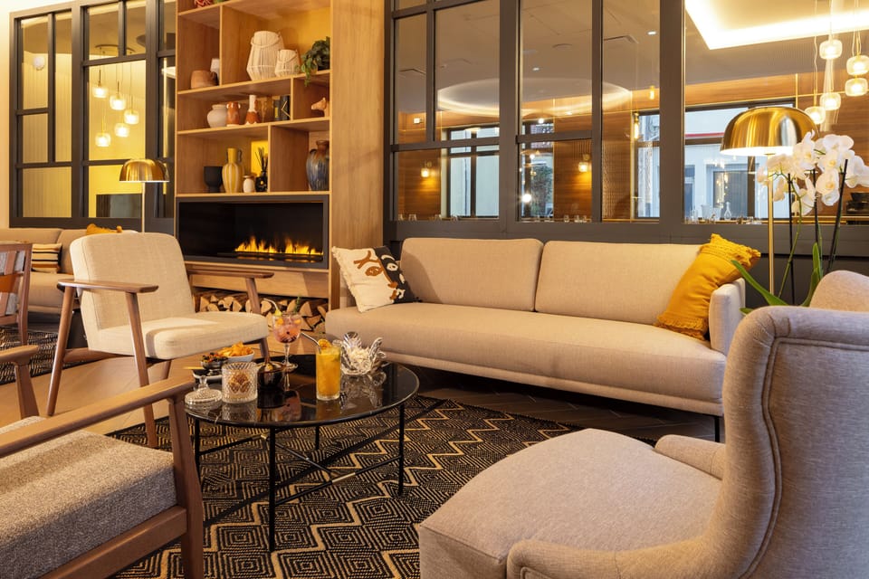 Lobby sitting area