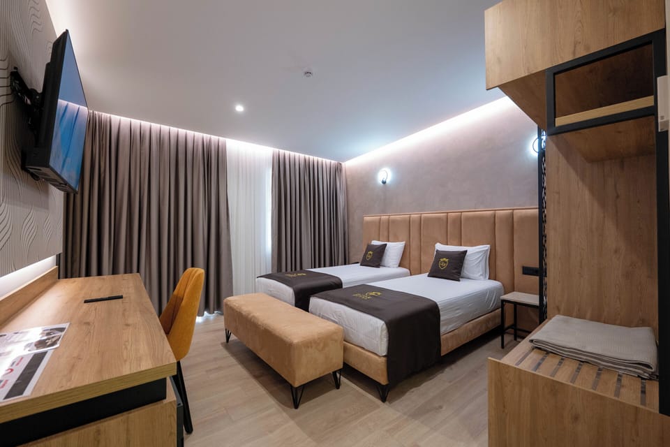 Deluxe Twin Room | Free WiFi