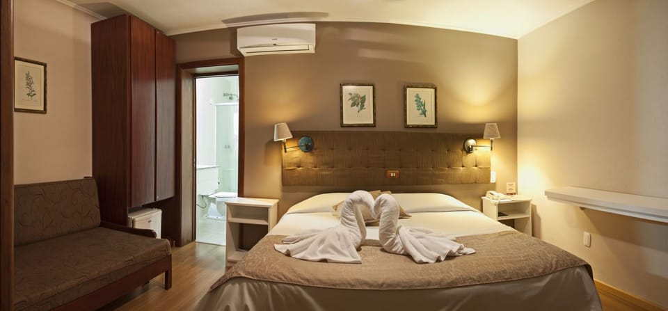Superior Room, Courtyard View | Free WiFi, bed sheets