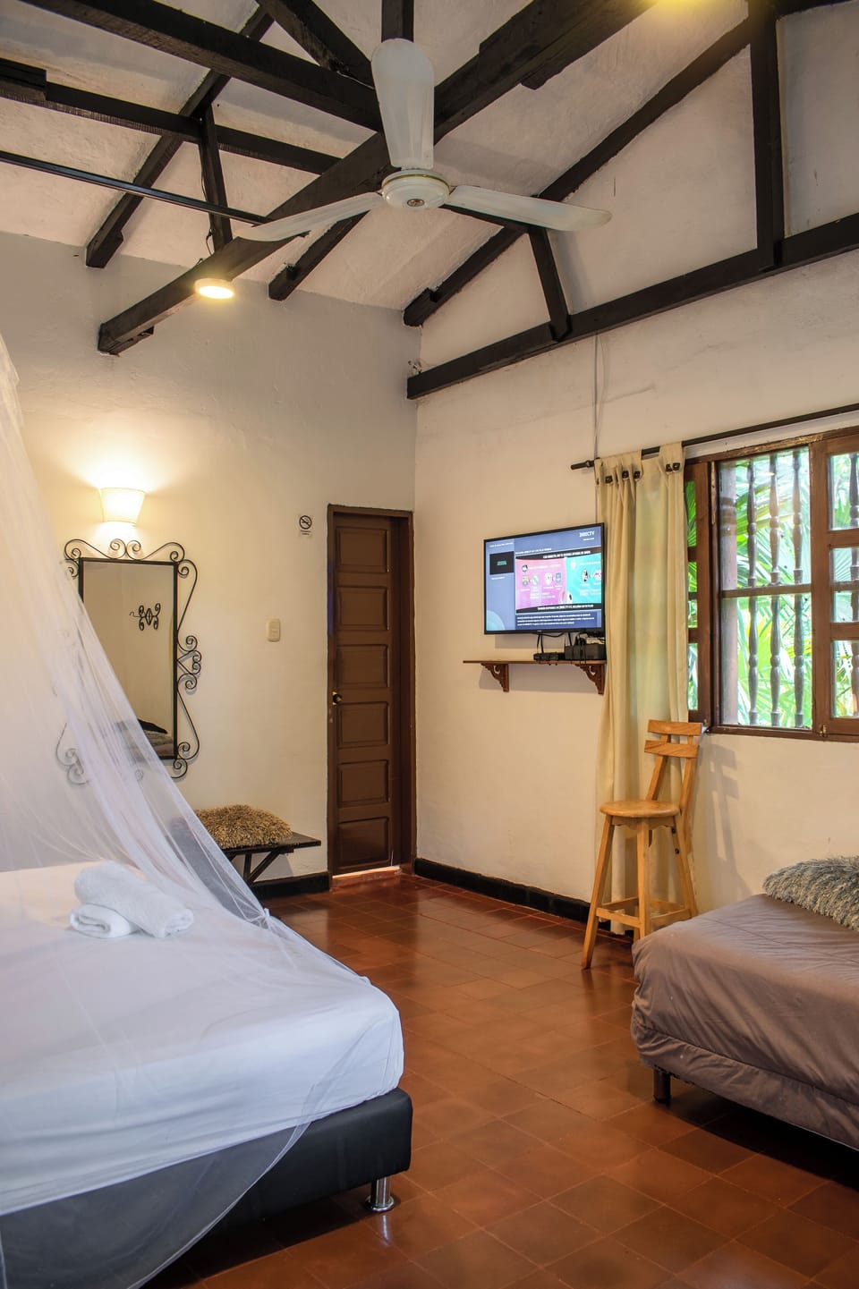 Junior Studio Suite, Garden View | Soundproofing, WiFi (free)