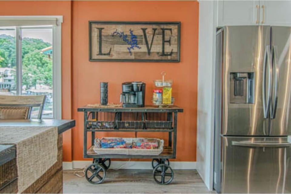 Coffee and Tea Bar