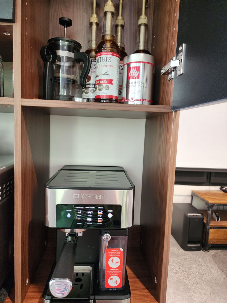 espresso machine available during guest stay