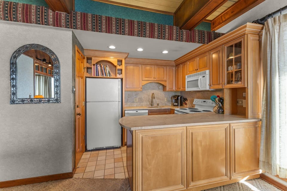 Fully equipped kitchen