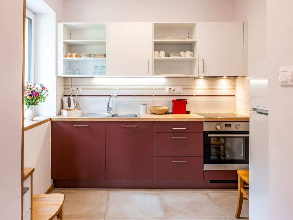 Cabinetry, Countertop, Building, Sink, Drawer, Tap, Kitchen, Kitchen Sink, Wood, Interior Design