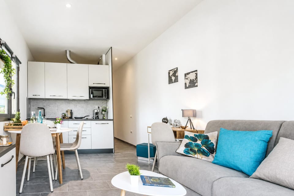 Living and dining room