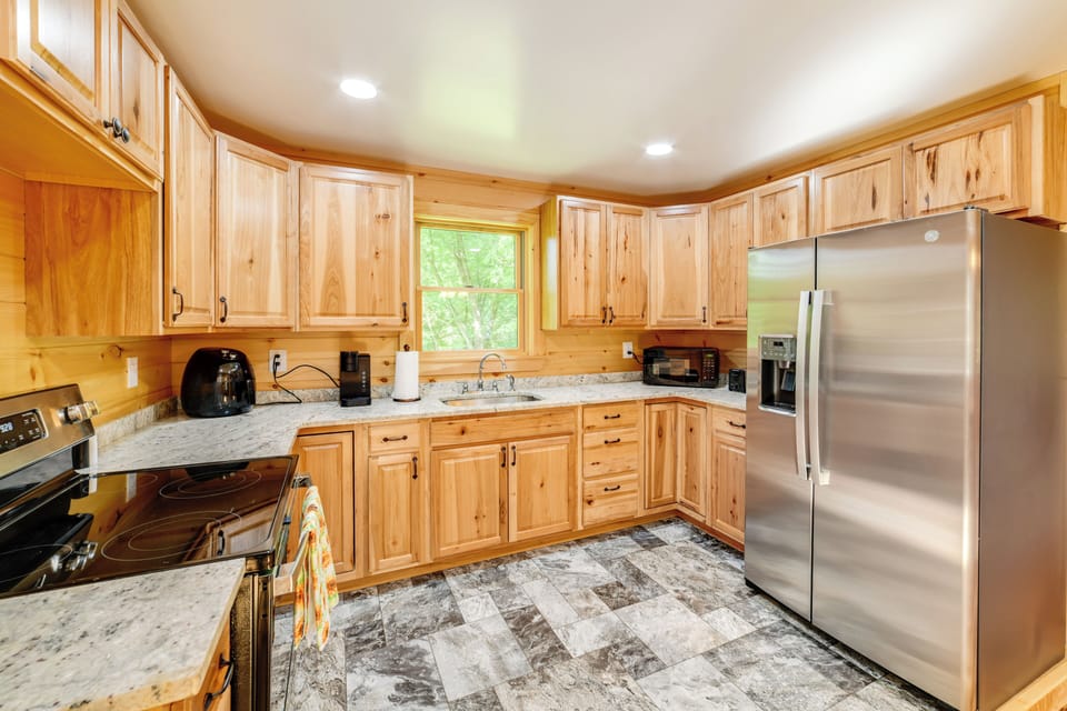 Kitchen | 1st Floor | Keurig Coffee Maker & French Press | Air Fryer