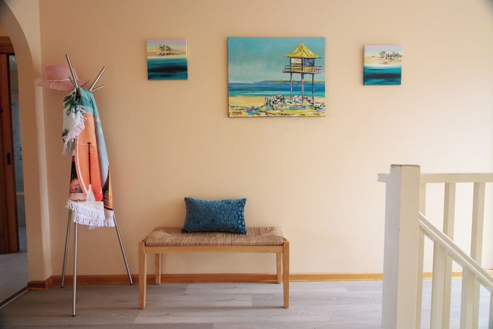 Downstairs lounge includes a Smart TV for movie nights, kids’ downtime, or rainy-day entertainment.