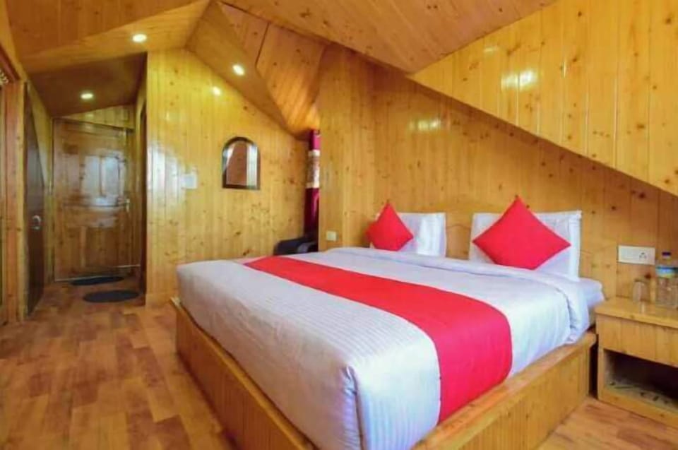Deluxe Room | Free WiFi
