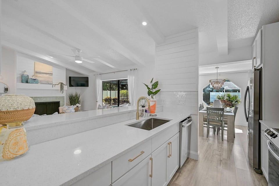 Open concept floor plan creates a light and airy feeling