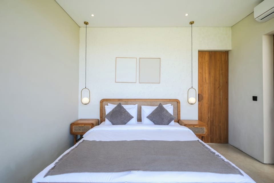Design Villa | 2 bedrooms, Egyptian cotton sheets, premium bedding, bed sheets