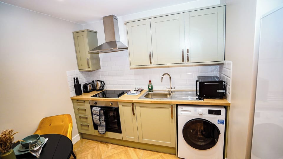Apartment | Private kitchen | Microwave