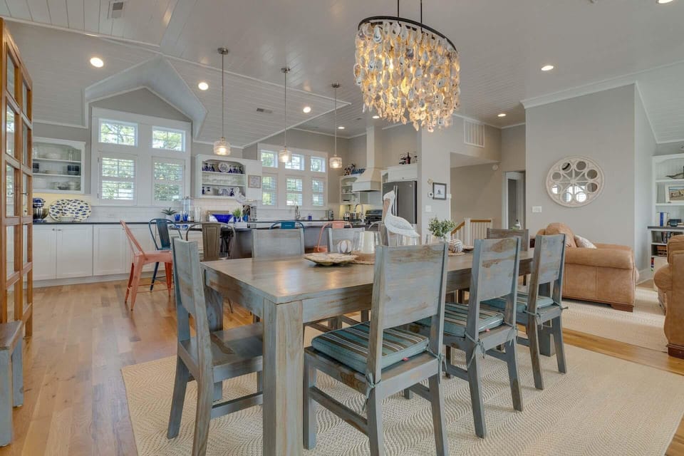 Top Level Dining Area with Crystal Chandelier