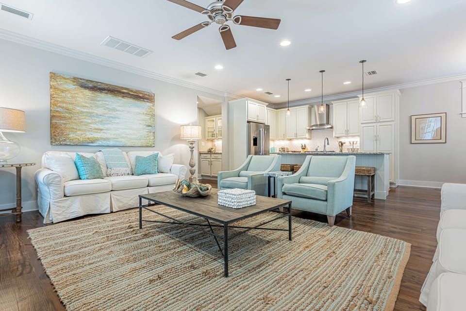 Open Concept Living & Kitchen Areas