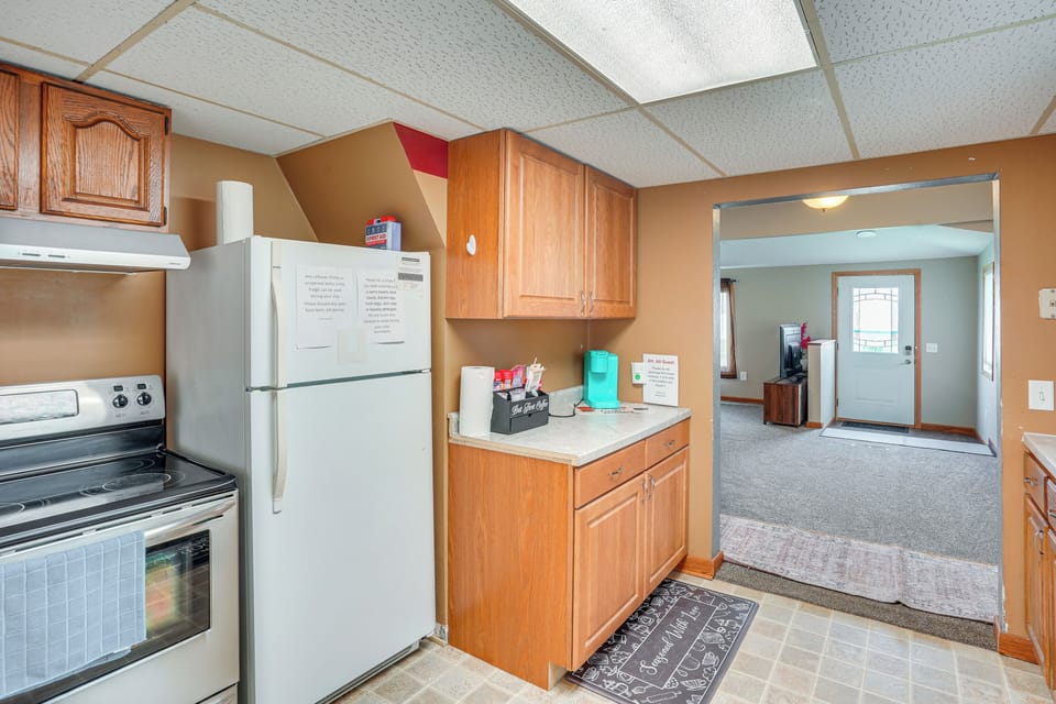 House (3 Bedrooms) | Interior