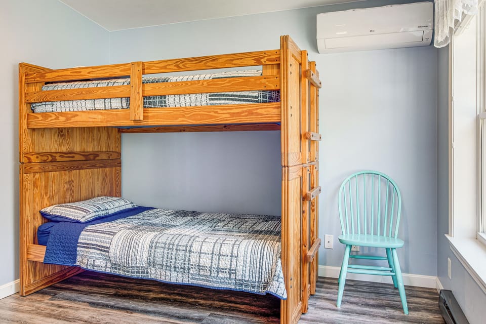 Cottage (2 Bedrooms) | Interior