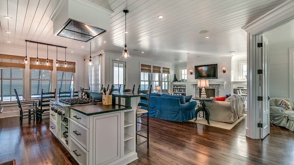 House, 4 Bedrooms | Private kitchen | Fridge, oven, coffee/tea maker, toaster