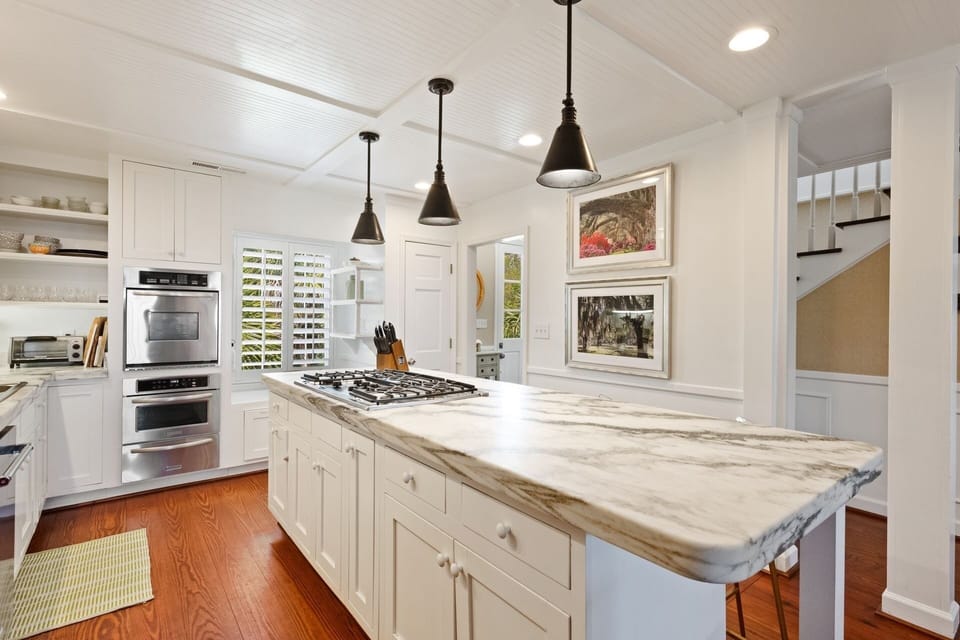 House, 6 Bedrooms | Private kitchen | Coffee/tea maker, fridge, oven, toaster