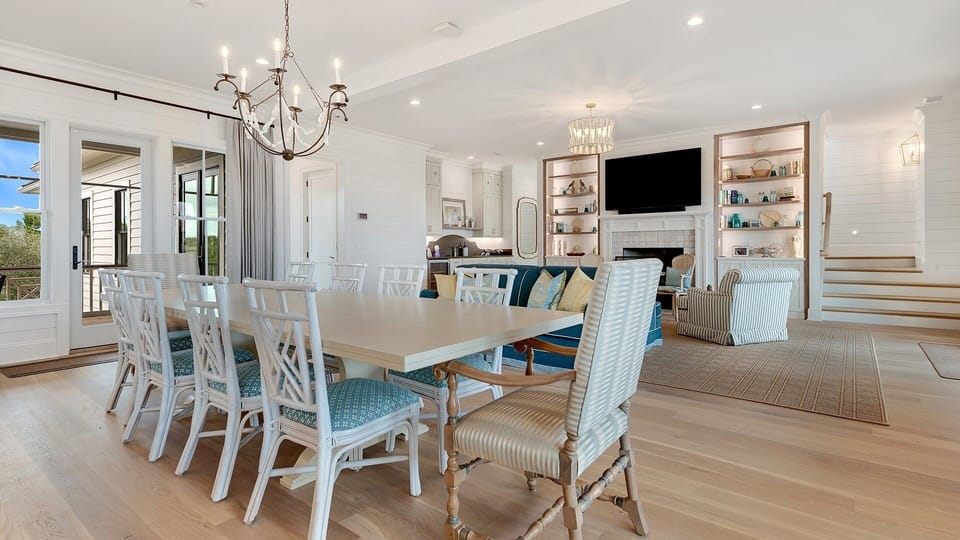 House, 6 Bedrooms | Dining
