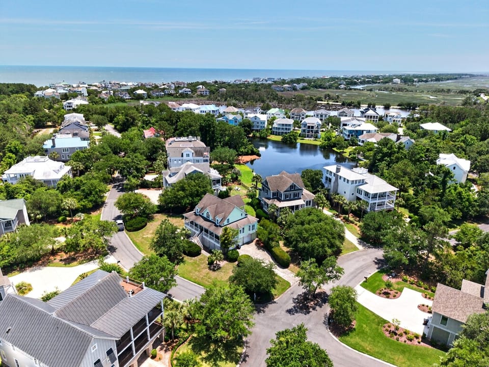 House, 5 Bedrooms | Aerial view