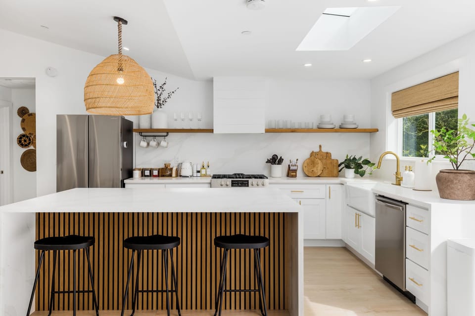 A fully equipped kitchen for your cooking needs.