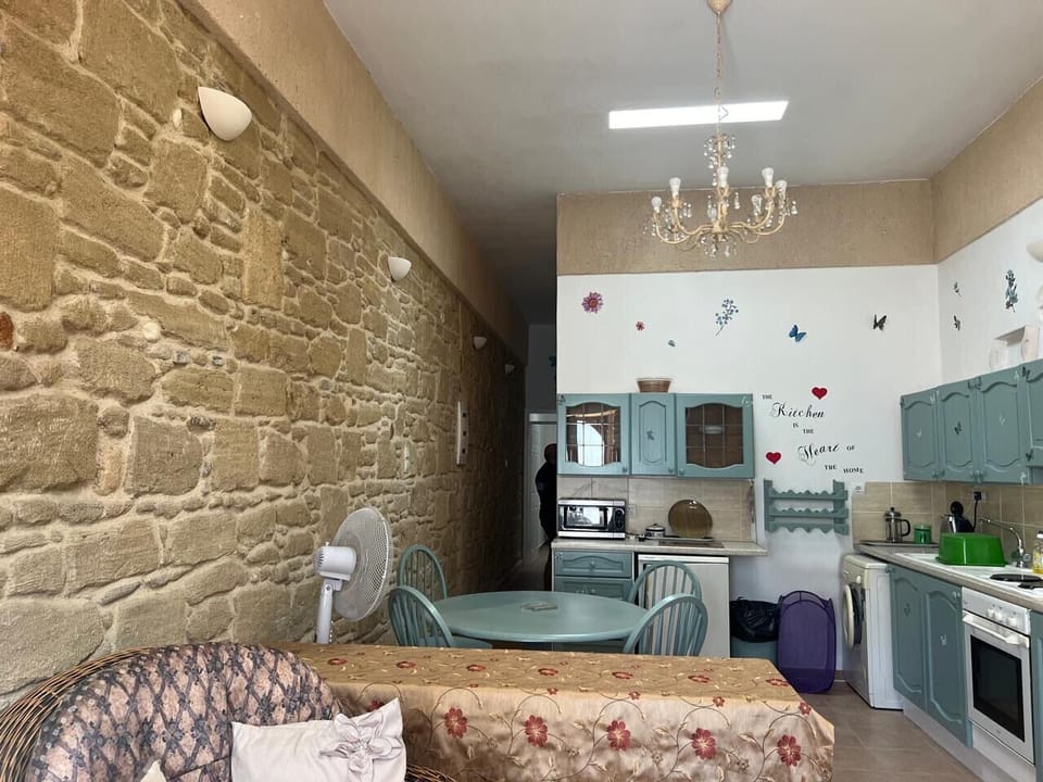 Apartment | Private kitchen | Fridge, microwave, oven, stovetop