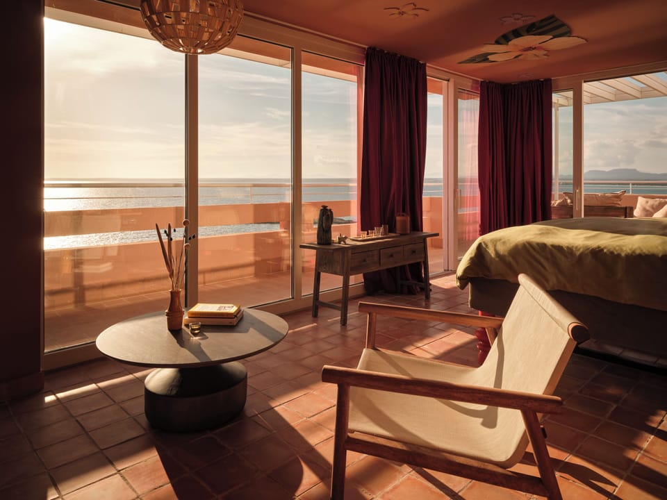 Penthouse, Balcony, Sea View | Premium bedding, in-room safe, desk, blackout drapes