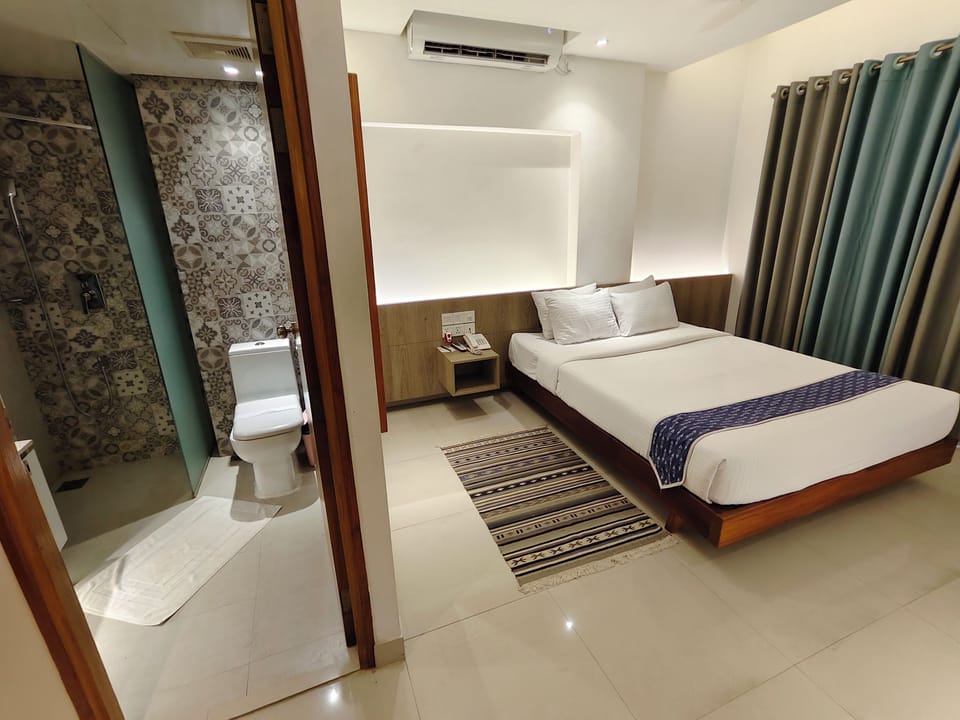Free toiletries, hair dryer, slippers, bidet