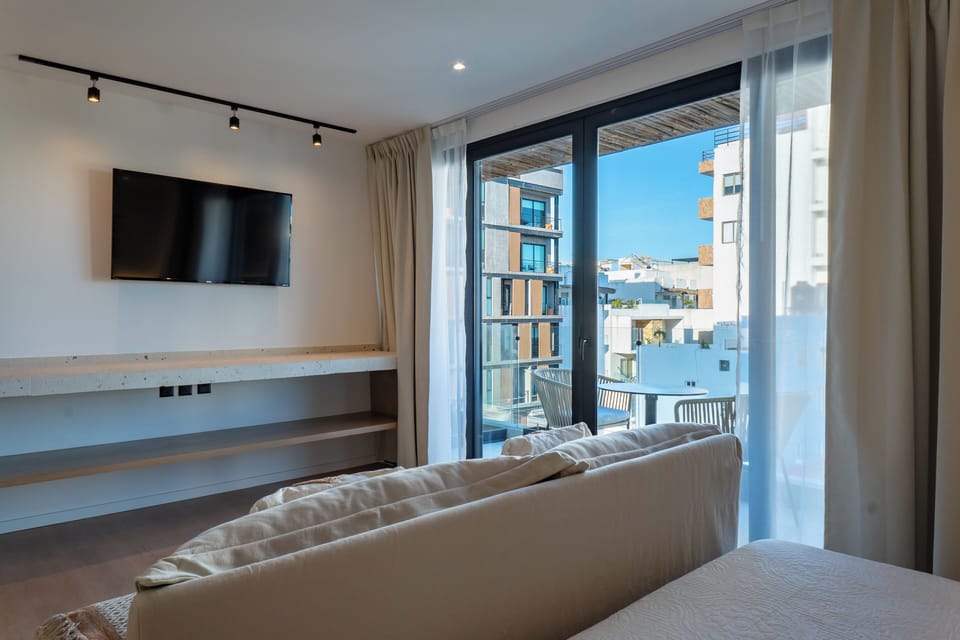Deluxe Apartment | 1 bedroom, free WiFi