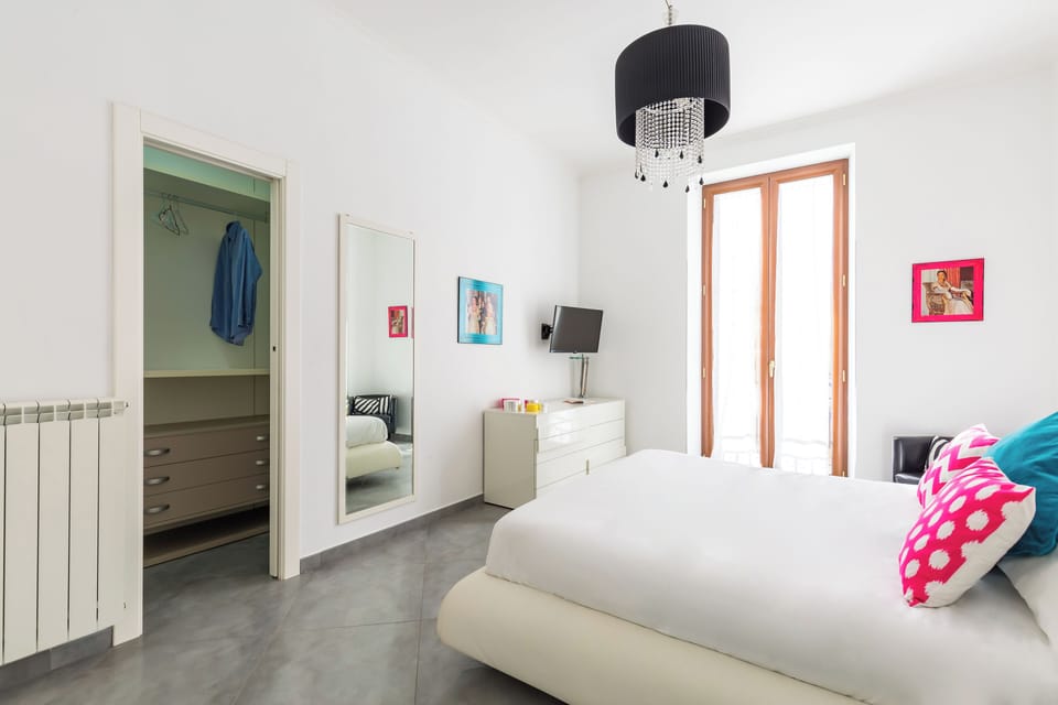 Apartment, Balcony, City View | 3 bedrooms, iron/ironing board, cribs (surcharge), WiFi (free)