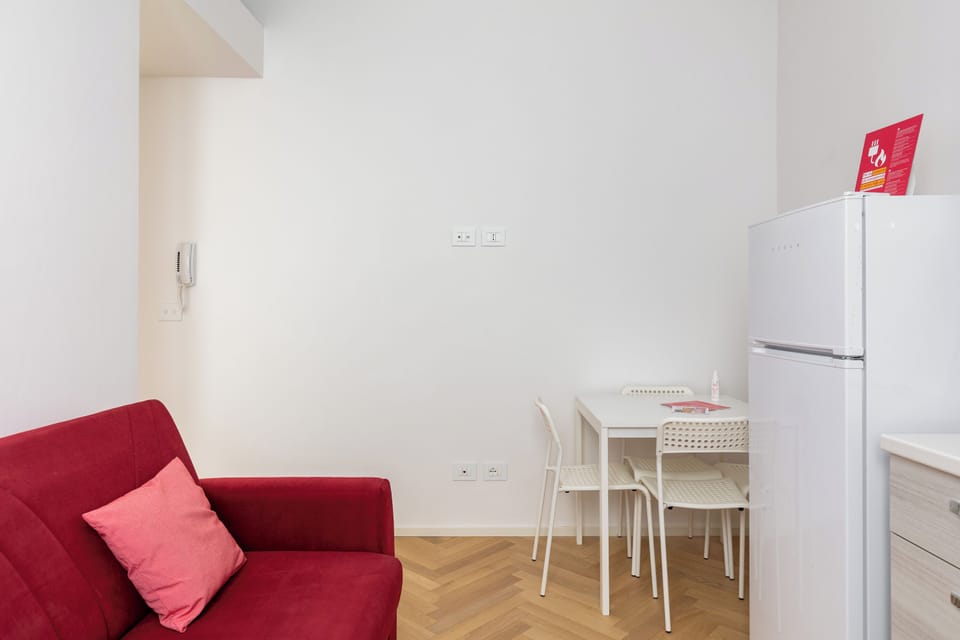 Apartment | Private kitchen | Cookware/dishes/utensils, freezer, dining tables