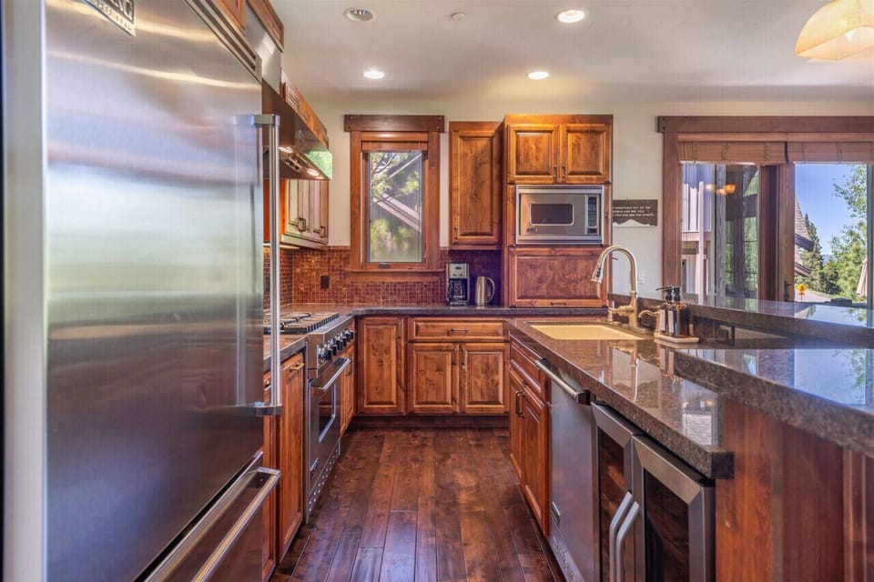 Chef`s kitchen is fully stocked!