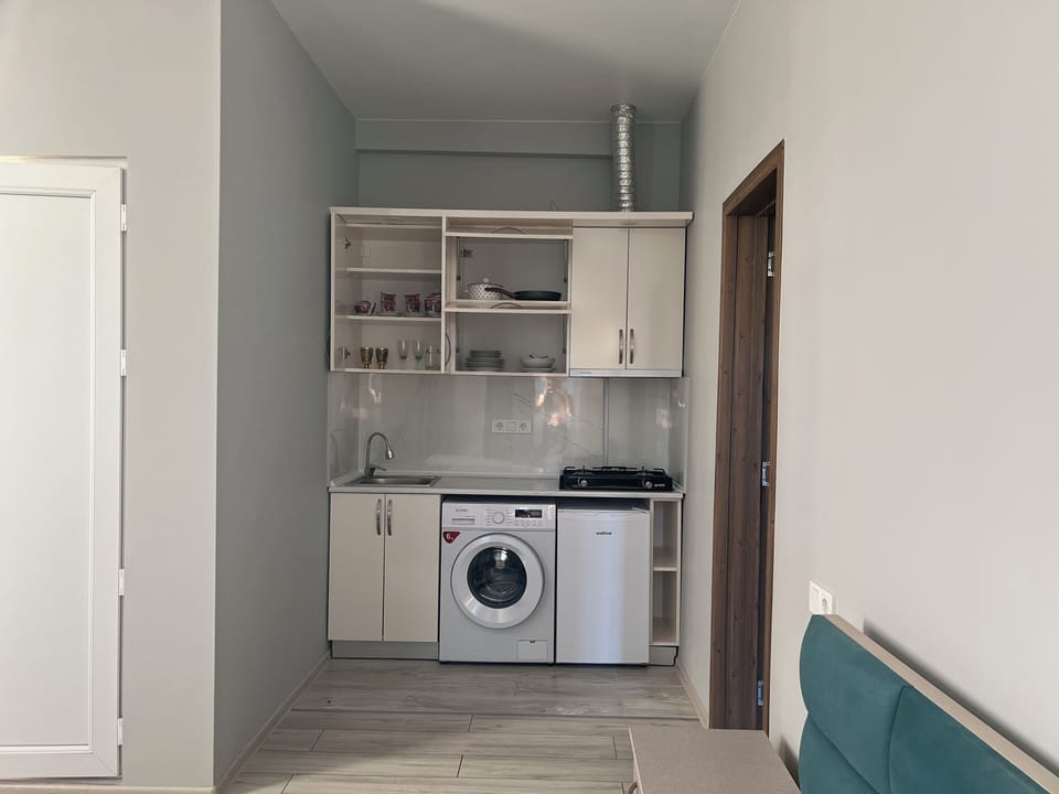 Basic Double or Twin Room, Sea View | Private kitchen | Mini-fridge, oven, dishwasher, electric kettle