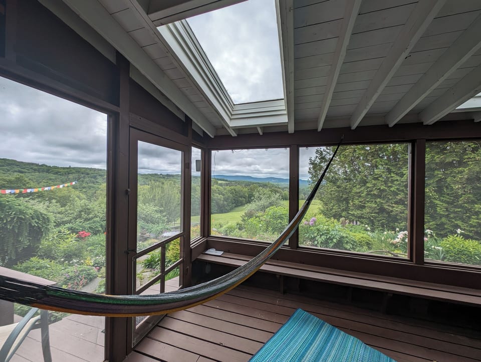 Screened-in Porch