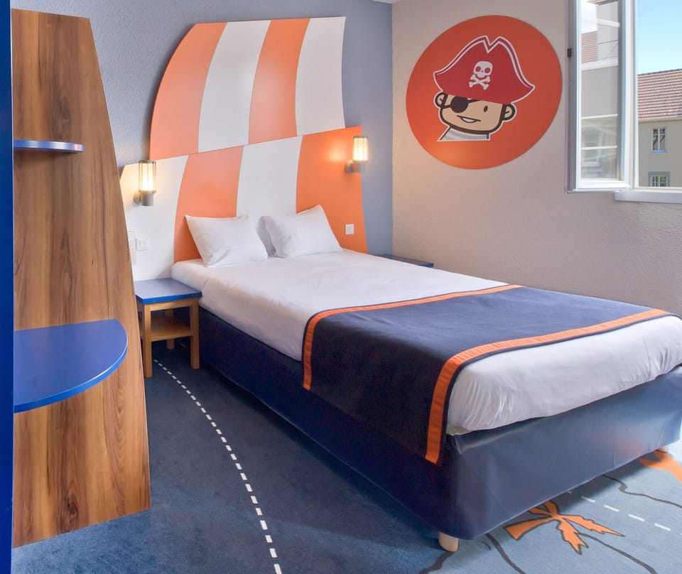 Children's theme room