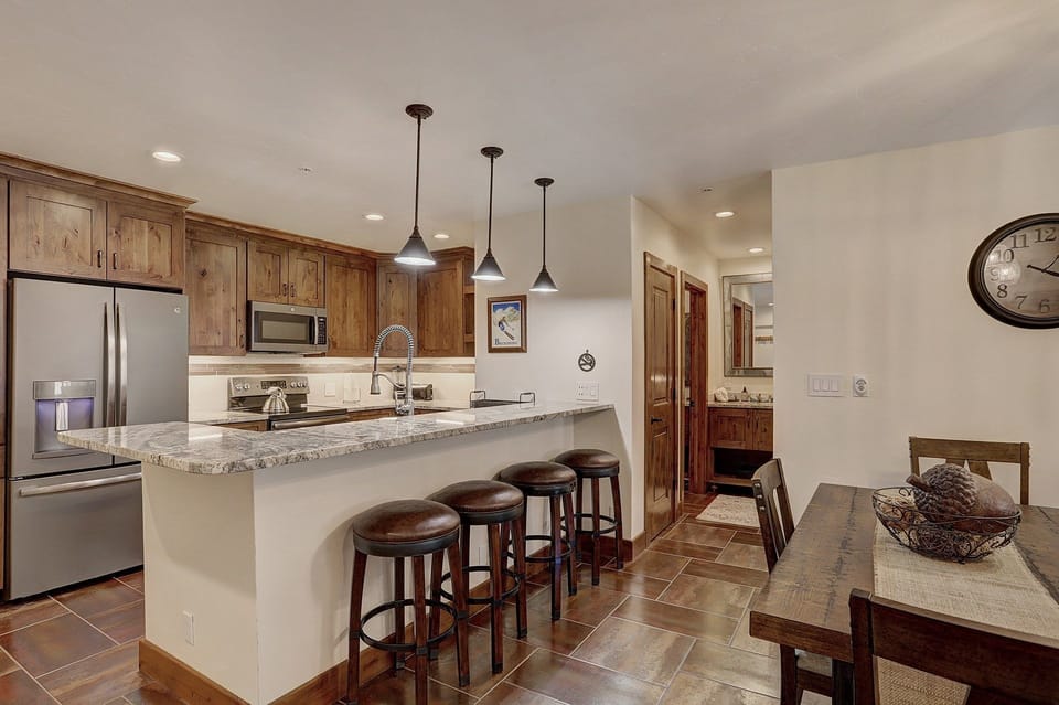 The breakfast bar is perfect for a quick bite.