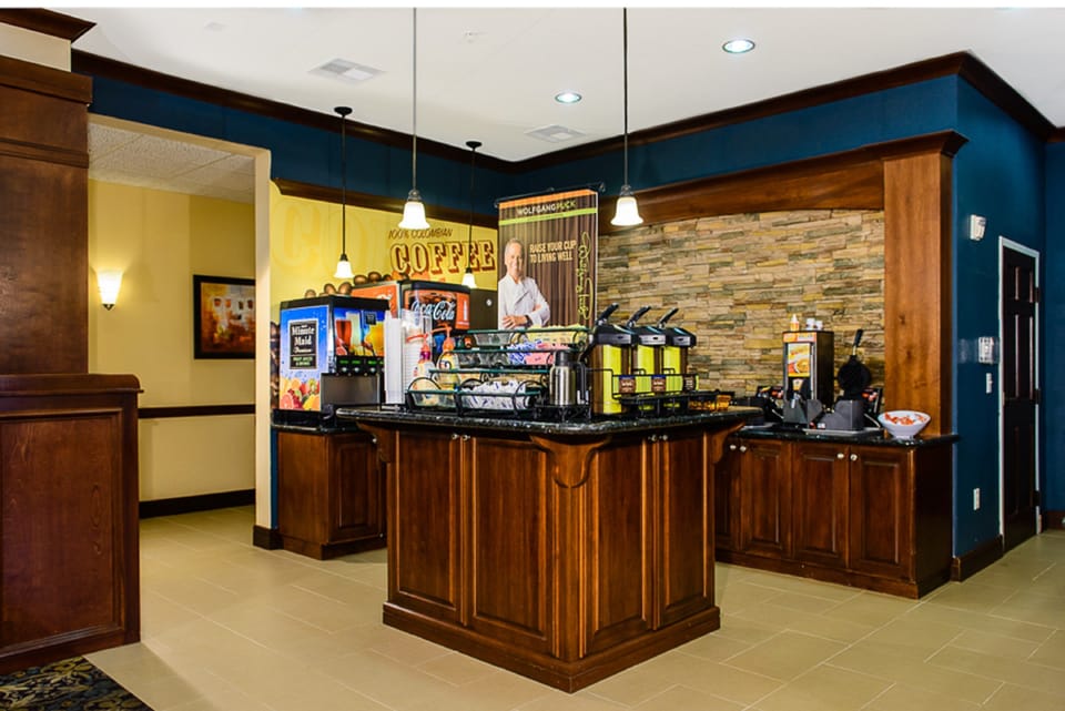 Enjoy FREE on-site breakfast when you stay with us!