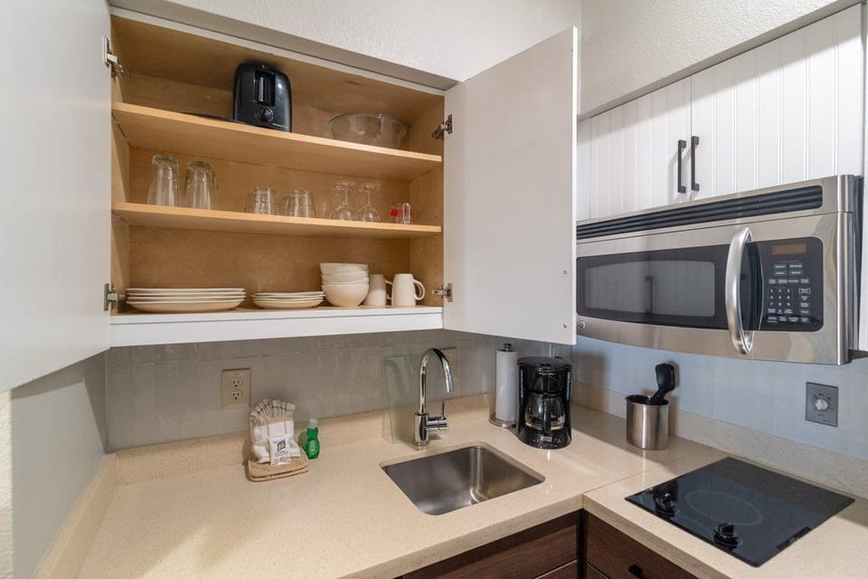 Discover a well-equipped kitchen ready for your culinary adventures.