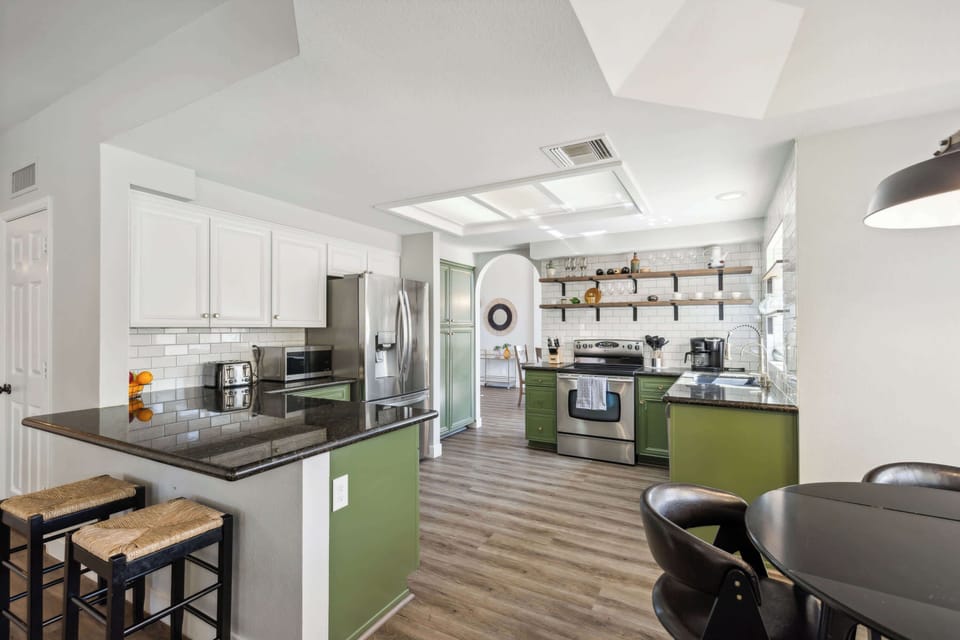 House, Multiple Beds, Pool Access, Pool View (Red Mountain Retreat) | Private kitchen | Coffee/tea maker