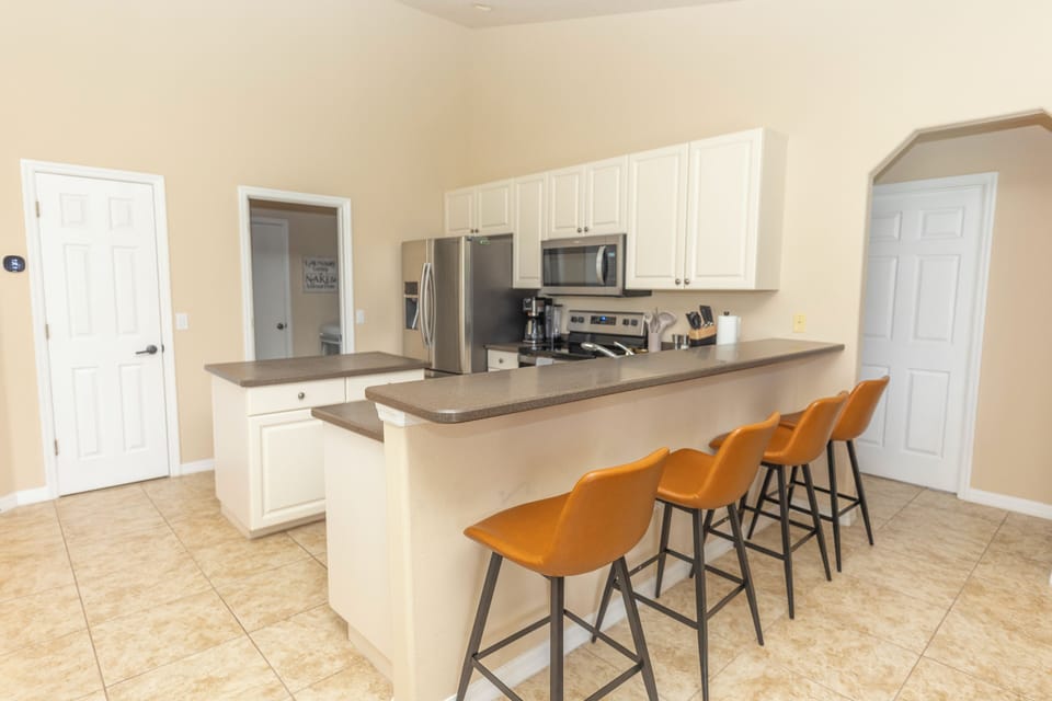 Fully Stocked Kitchen | Dishes for Indoor and Outdoor Dining | Coffee Makers 